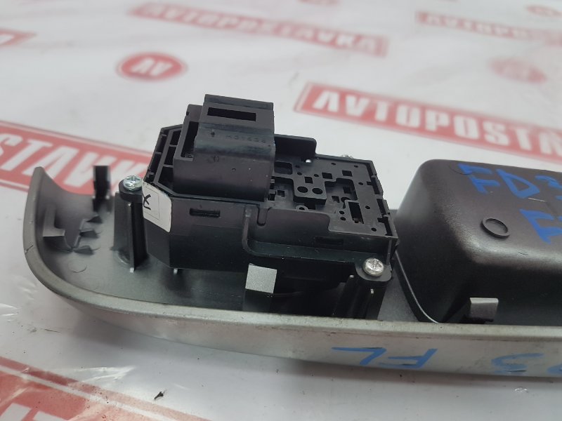 Блок управления стеклоподъемниками, 300 рублей, Красноярск