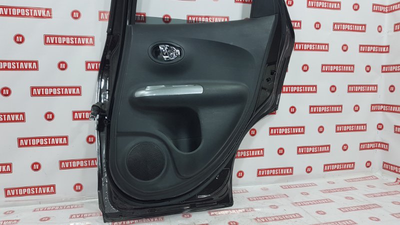 Дверь боковая, 9900 рублей, Красноярск