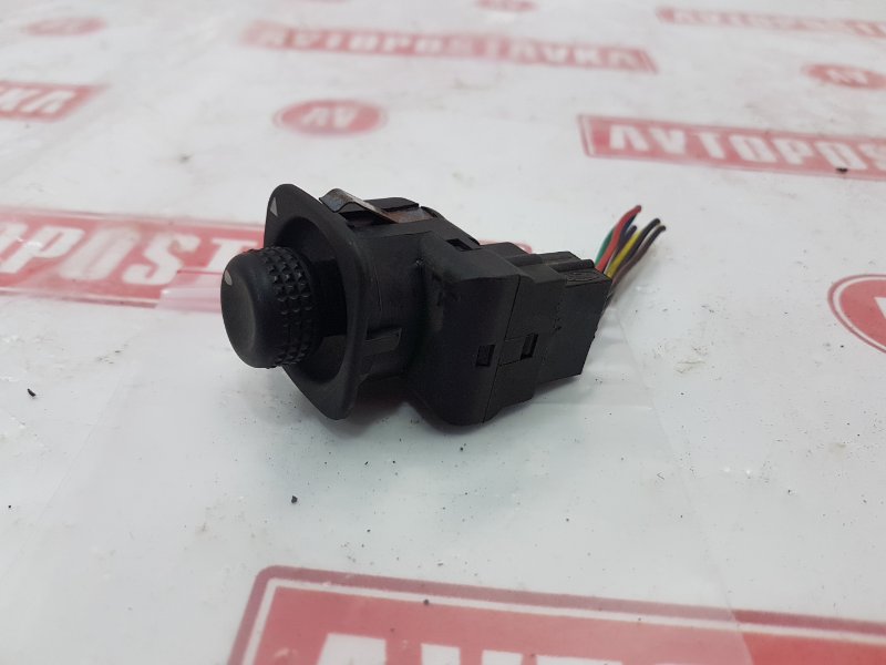 Блок управления зеркалами, 300 рублей, Красноярск