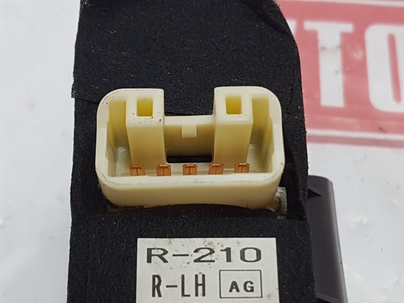 Блок управления стеклоподъемниками, 300 рублей, Красноярск