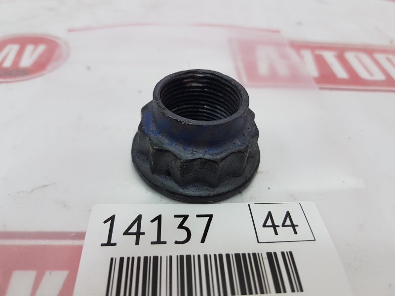 Гайка ступицы, 100 рублей, Красноярск