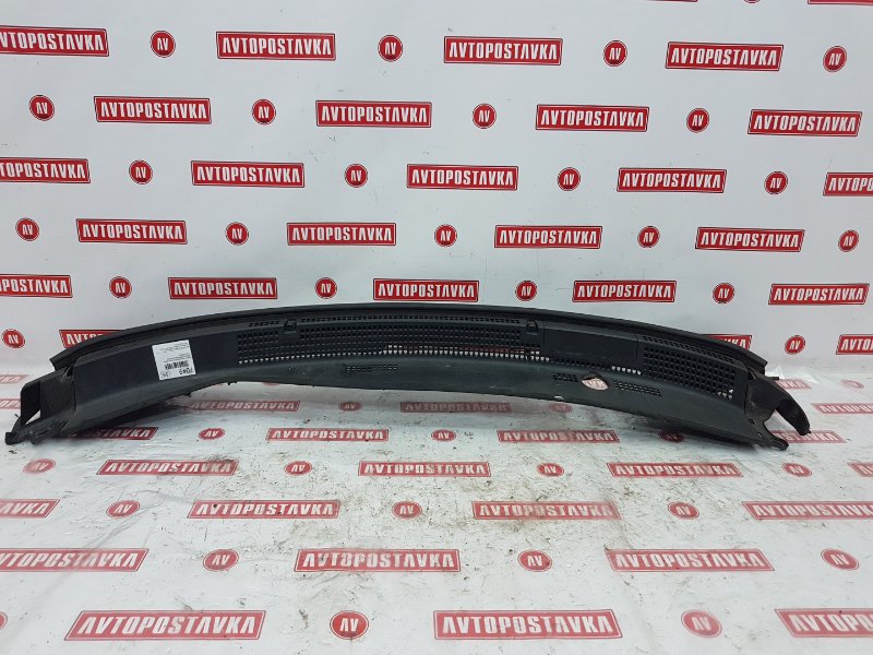 Решетка под лобовое стекло, 1000 рублей, Красноярск