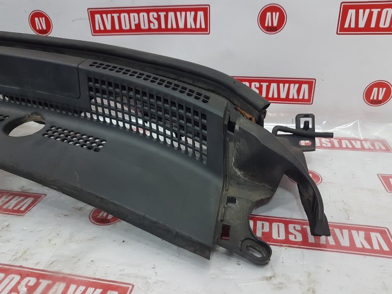 Решетка под лобовое стекло, 1000 рублей, Красноярск