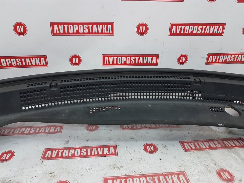 Решетка под лобовое стекло, 1000 рублей, Красноярск