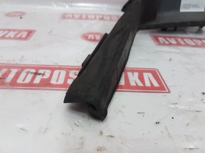 Решетка под лобовое стекло, 500 рублей, Красноярск