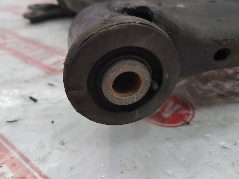 Рычаг подвески нижний, 1000 рублей, Красноярск