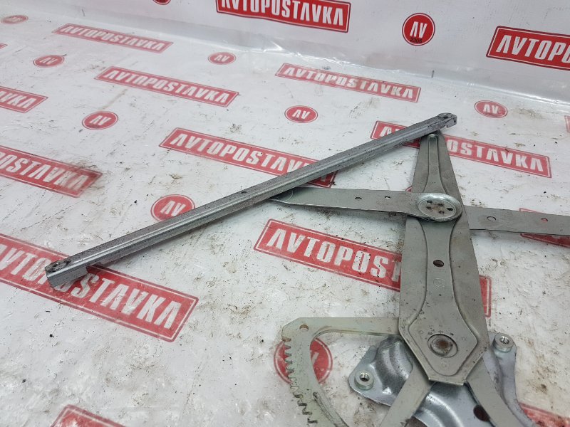 Стеклоподъемник, 1000 рублей, Красноярск