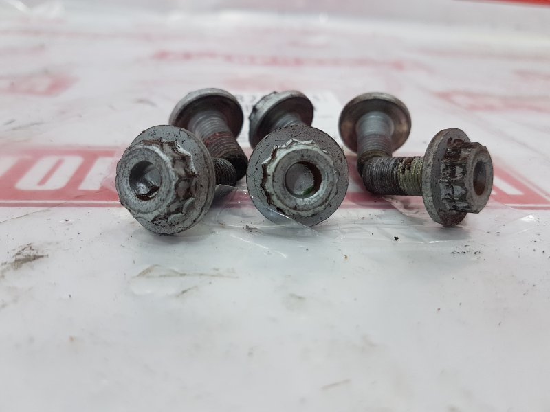 Болт маховика, 500 рублей, Красноярск