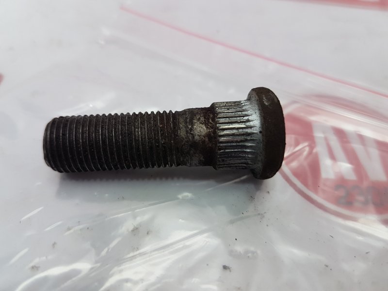 Шпилька колесная, 150 рублей, Красноярск