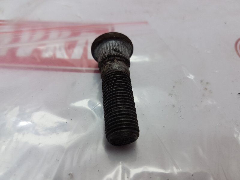 Шпилька колесная, 150 рублей, Красноярск