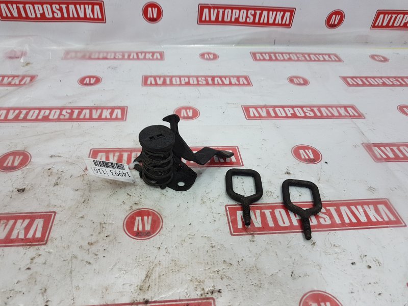 Петля замка капота, 500 рублей, Красноярск