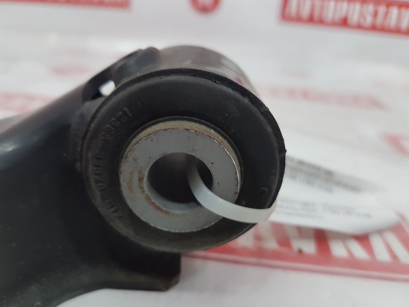 Подушка двигателя, 350 рублей, Красноярск