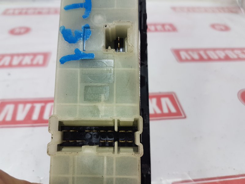 Блок управления стеклоподъемниками, 500 рублей, Красноярск