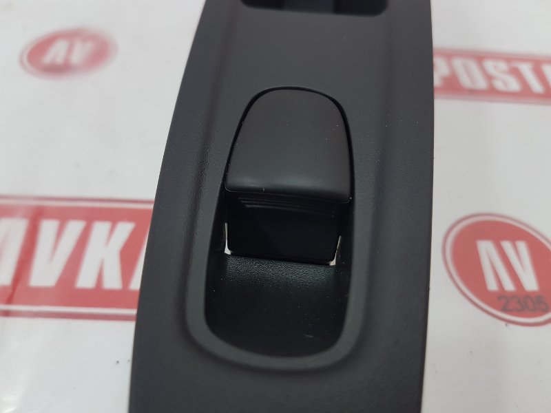 Блок управления стеклоподъемниками, 500 рублей, Красноярск