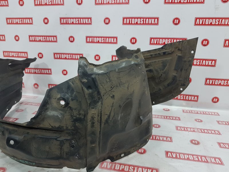 Подкрылок, 1000 рублей, Красноярск