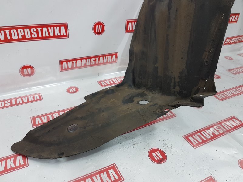 Подкрылок, 300 рублей, Красноярск