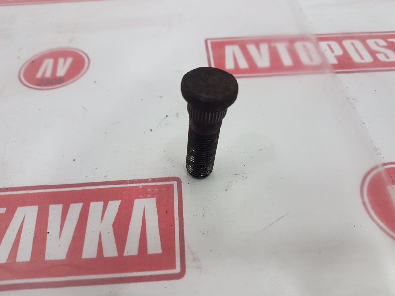 Шпилька колесная, 150 рублей, Красноярск