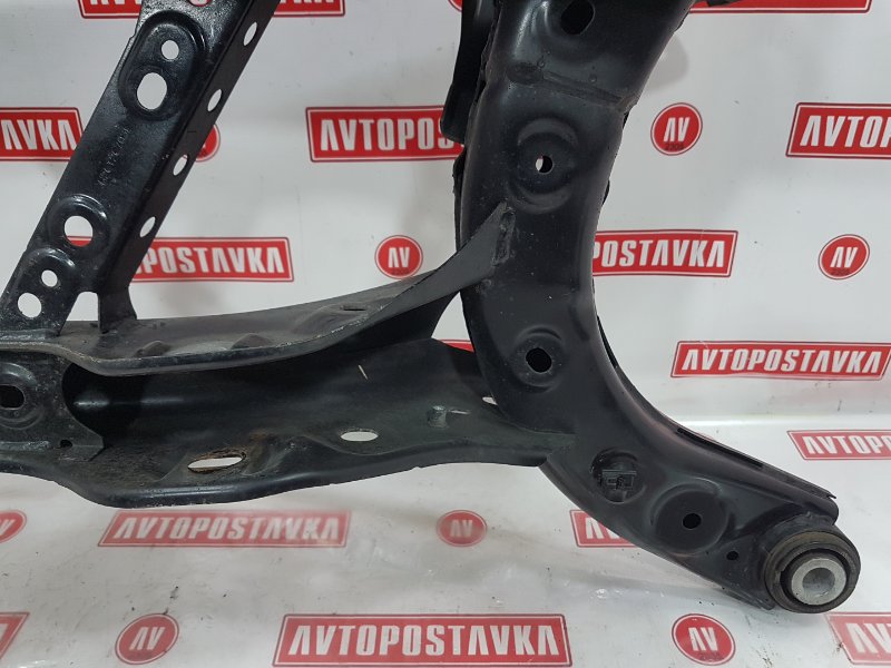 Подрамник поперечный, 3500 рублей, Красноярск