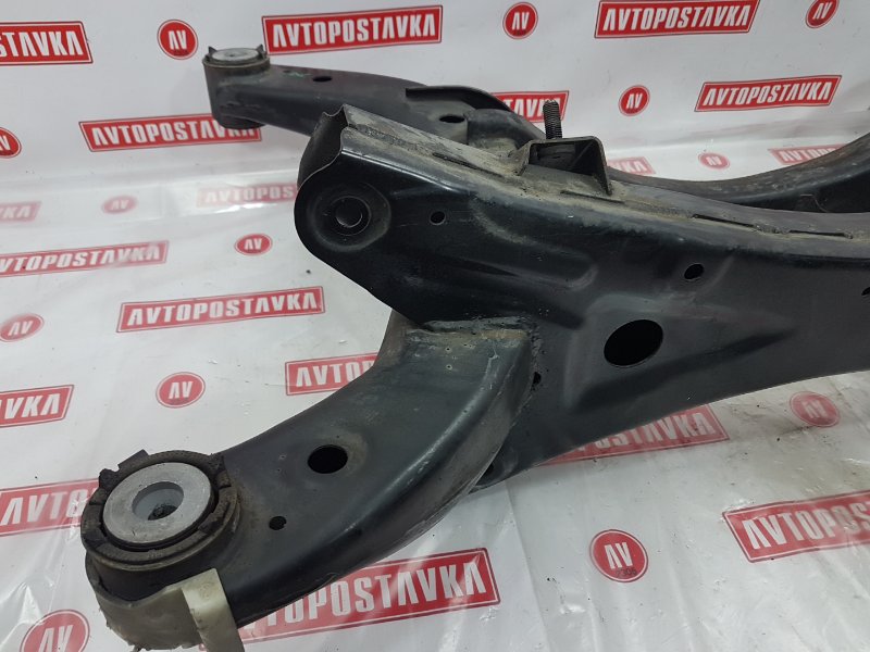 Подрамник поперечный, 3500 рублей, Красноярск