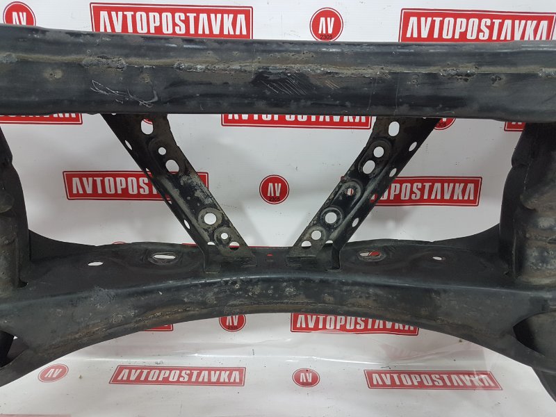 Подрамник поперечный, 3500 рублей, Красноярск