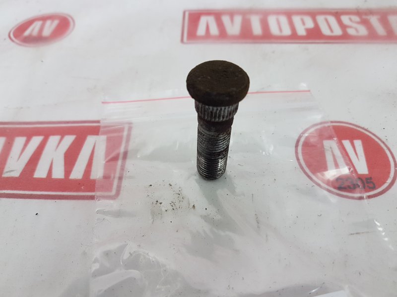 Шпилька колесная, 150 рублей, Красноярск