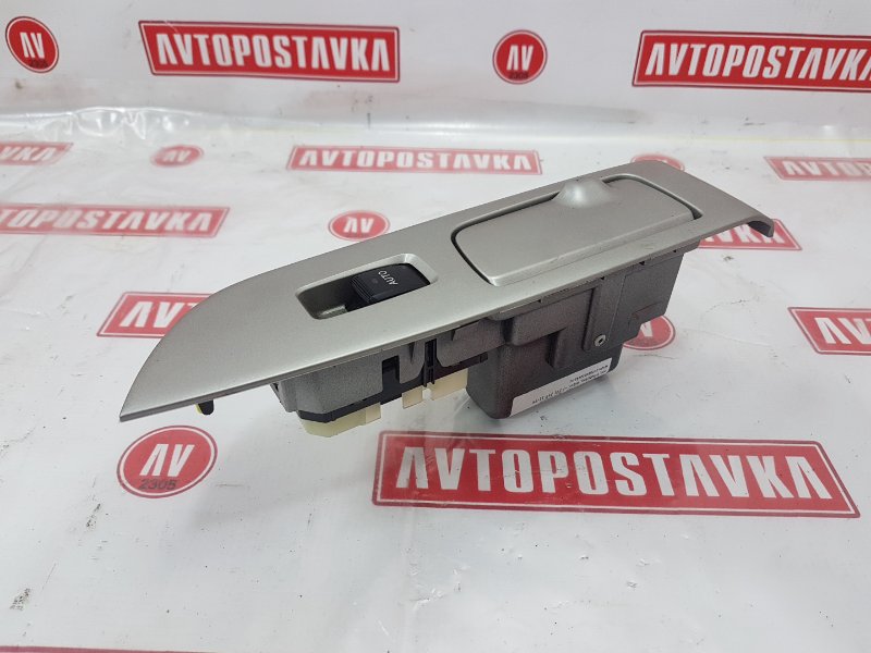 Блок управления стеклоподъемниками, 500 рублей, Красноярск