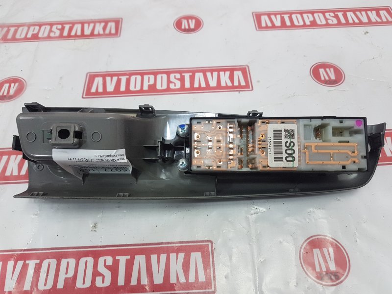 Блок управления стеклоподъемниками, 1000 рублей, Красноярск