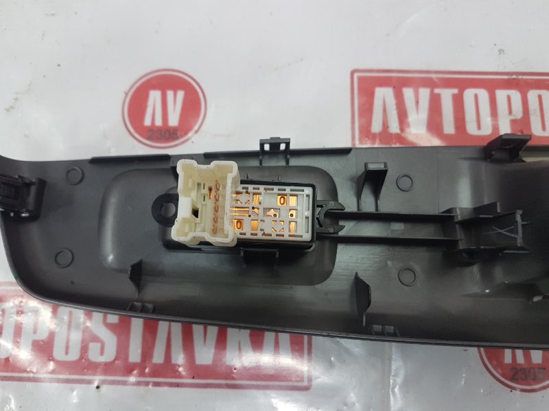 Блок управления стеклоподъемниками, 300 рублей, Красноярск