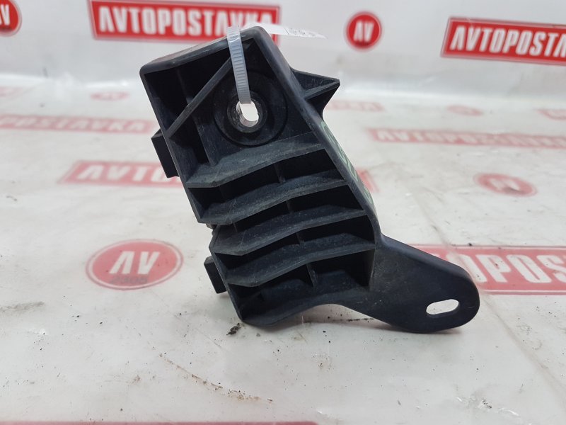 Клипса бампера, 500 рублей, Красноярск