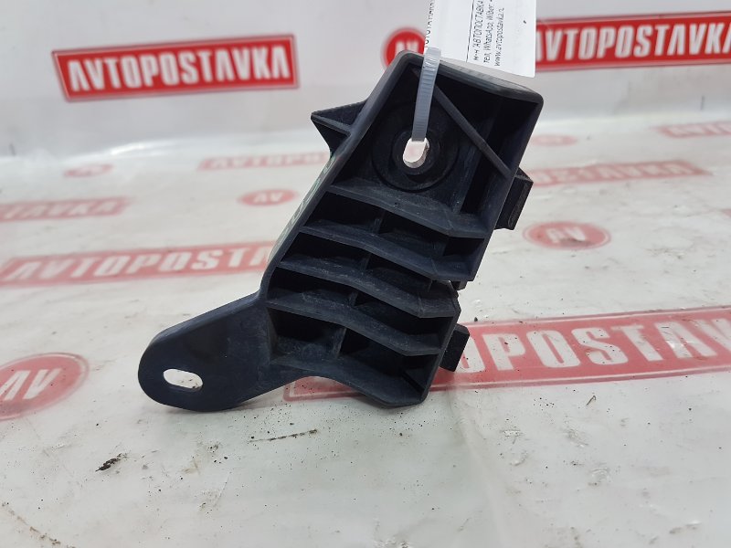 Клипса бампера, 500 рублей, Красноярск