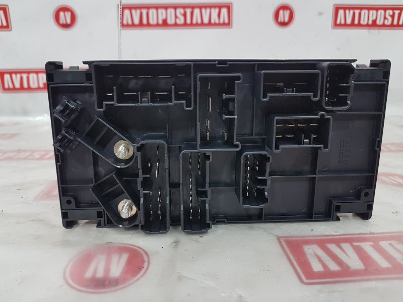 Блок предохранителей под капот, 1200 рублей, Красноярск