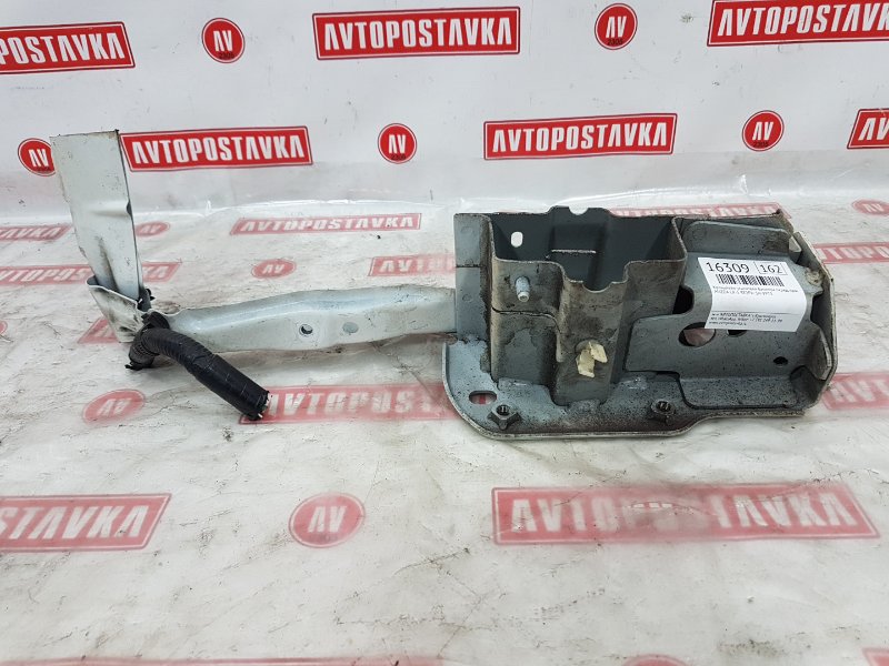 Кронштейн усилителя бампера, 2000 рублей, Красноярск