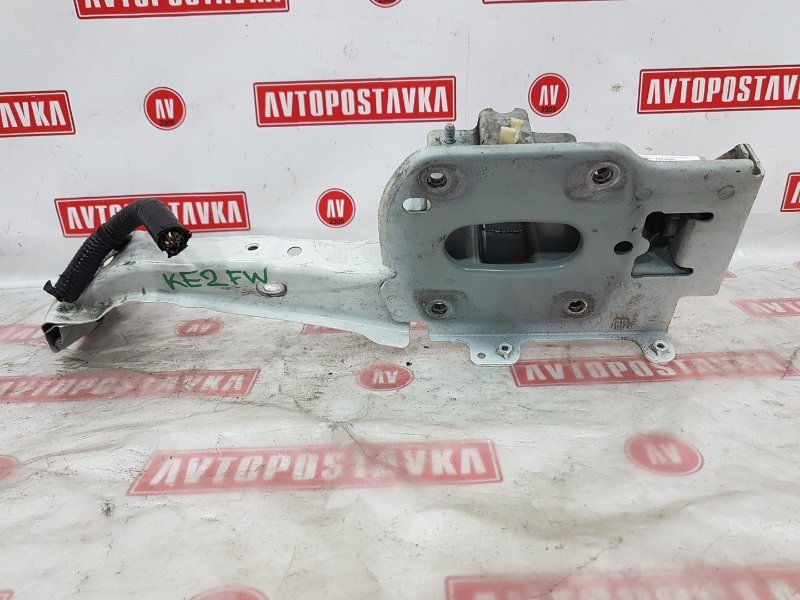 Кронштейн усилителя бампера, 2000 рублей, Красноярск