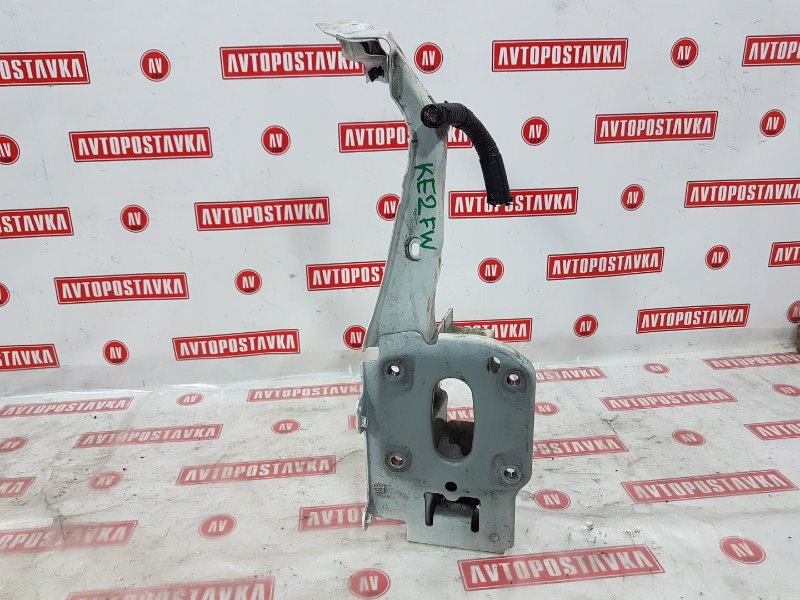 Кронштейн усилителя бампера, 2000 рублей, Красноярск