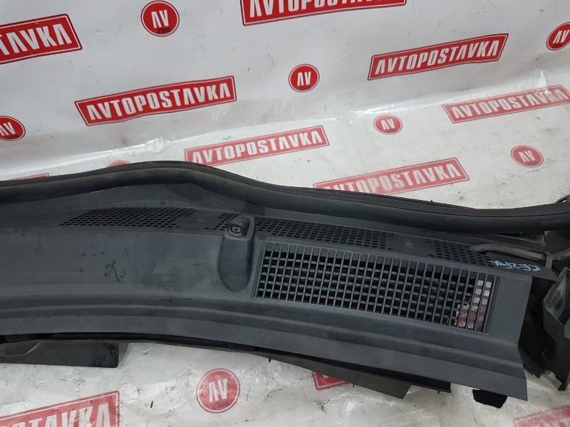 Решетка под лобовое стекло, 1000 рублей, Красноярск