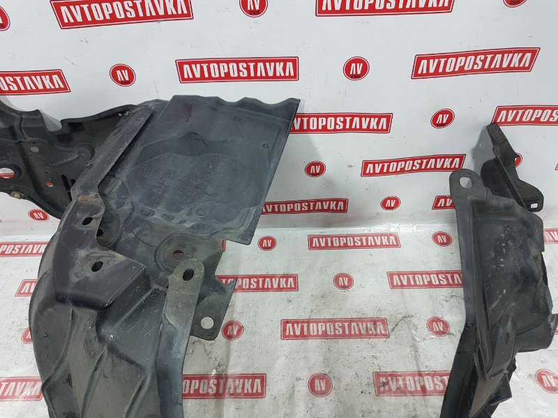 Подкрылок, 500 рублей, Красноярск