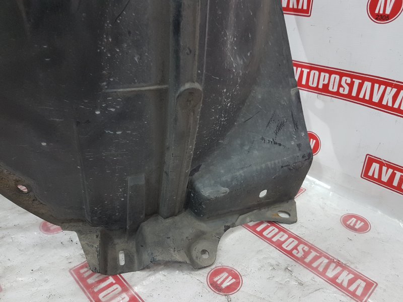 Подкрылок, 2000 рублей, Красноярск