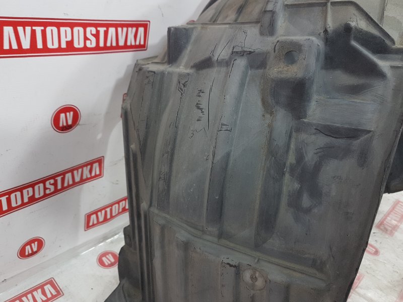 Подкрылок, 1000 рублей, Красноярск