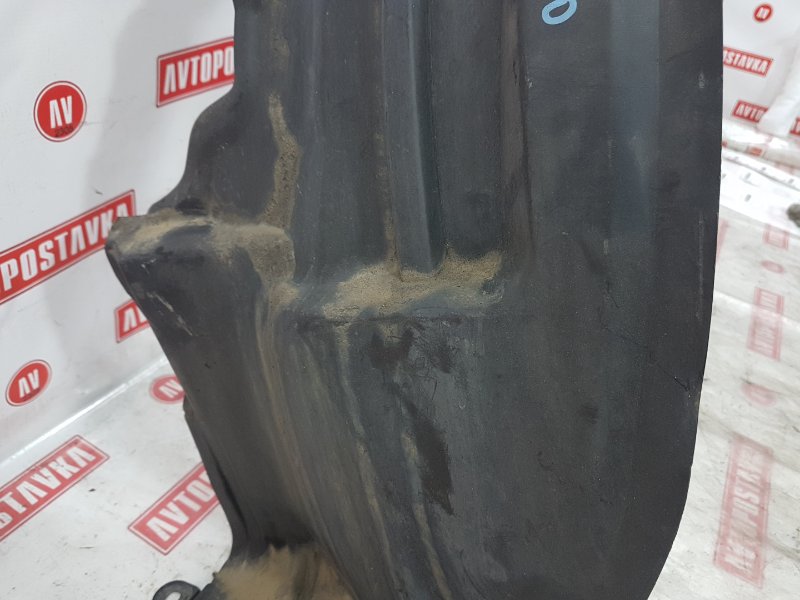 Подкрылок, 500 рублей, Красноярск