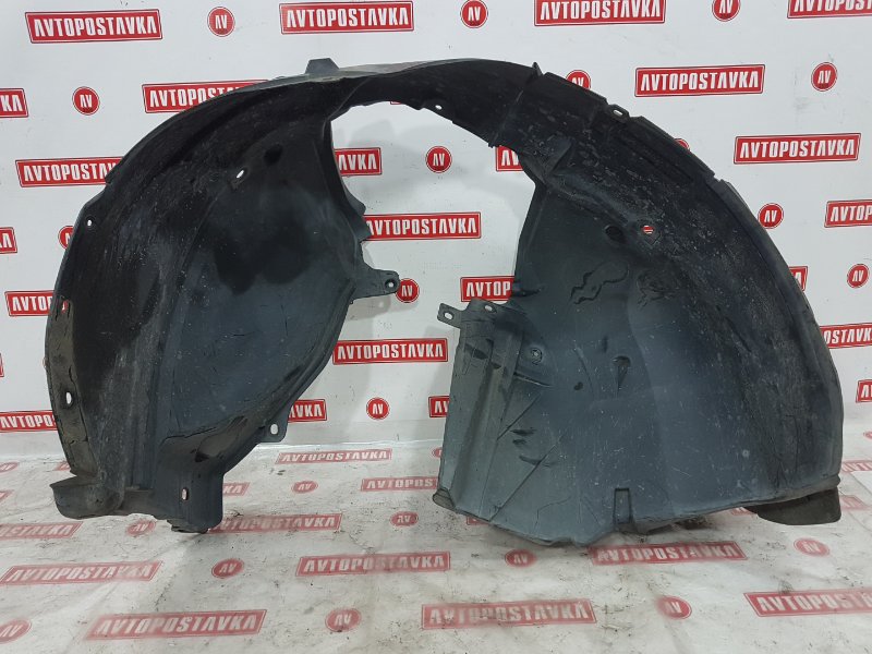 Подкрылок, 2000 рублей, Красноярск