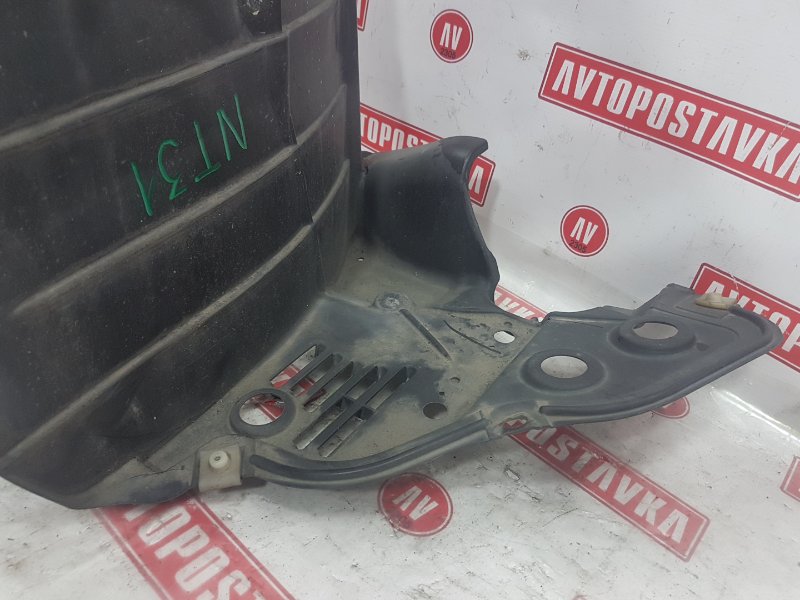 Подкрылок, 500 рублей, Красноярск