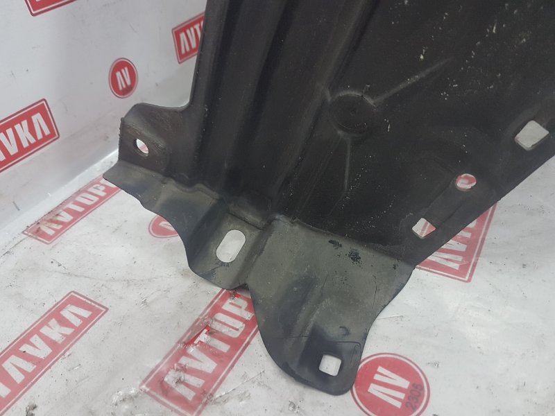 Подкрылок, 500 рублей, Красноярск