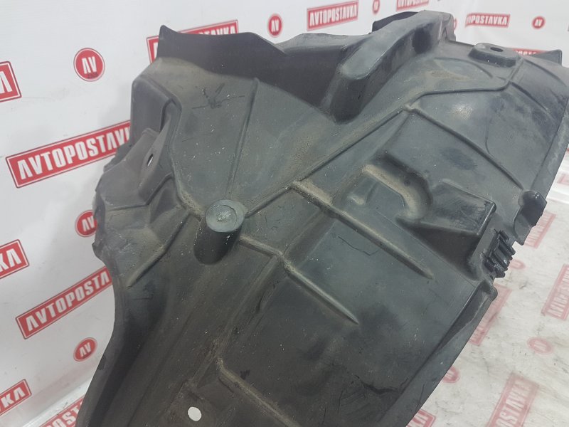 Подкрылок, 500 рублей, Красноярск