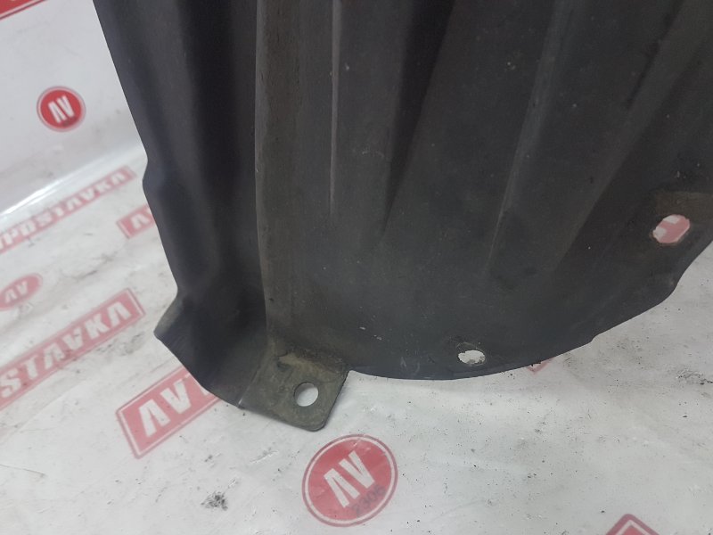 Подкрылок, 500 рублей, Красноярск