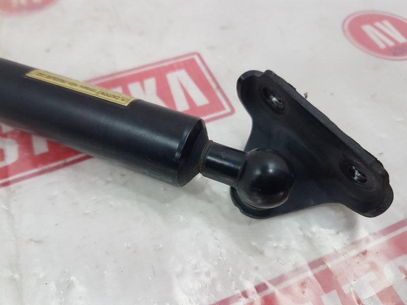 Амортизатор двери багажника, 1500 рублей, Красноярск