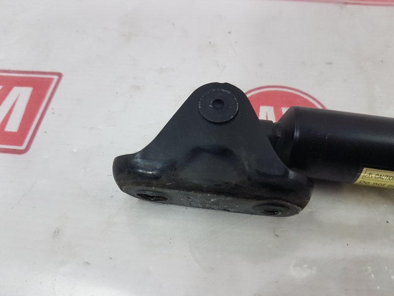 Амортизатор двери багажника, 1500 рублей, Красноярск