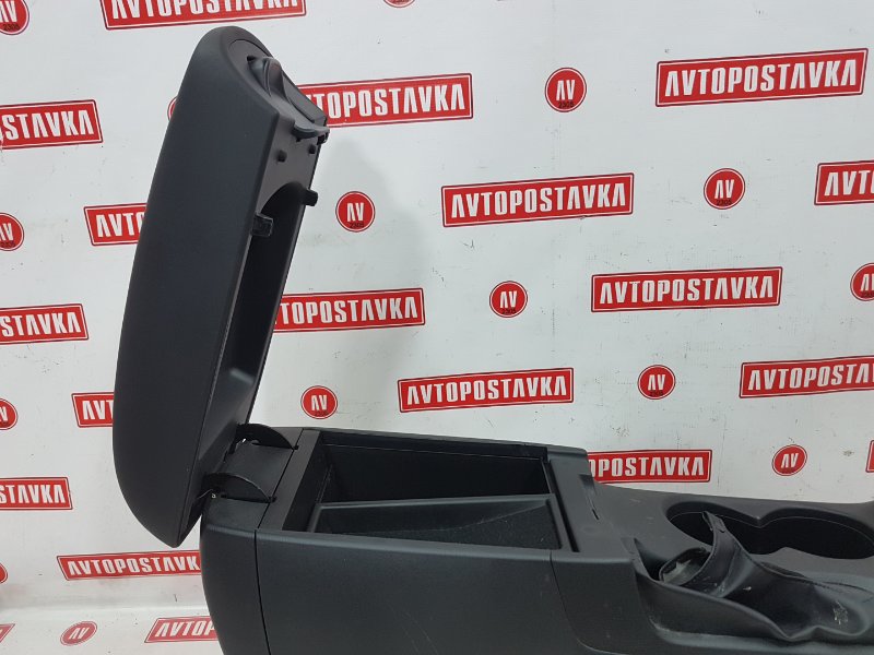 Подлокотник, 2000 рублей, Красноярск