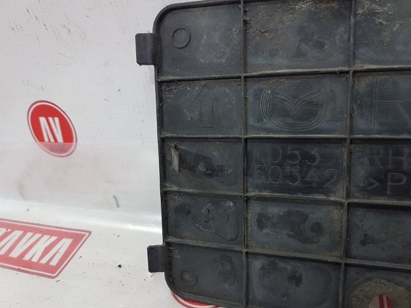 Подкрылок, 1000 рублей, Красноярск