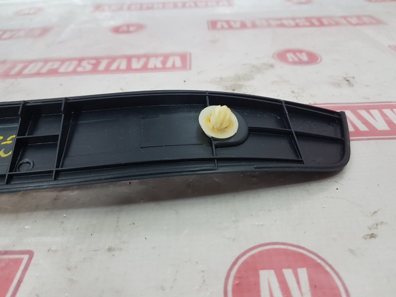 Накладка на порог салона, 300 рублей, Красноярск