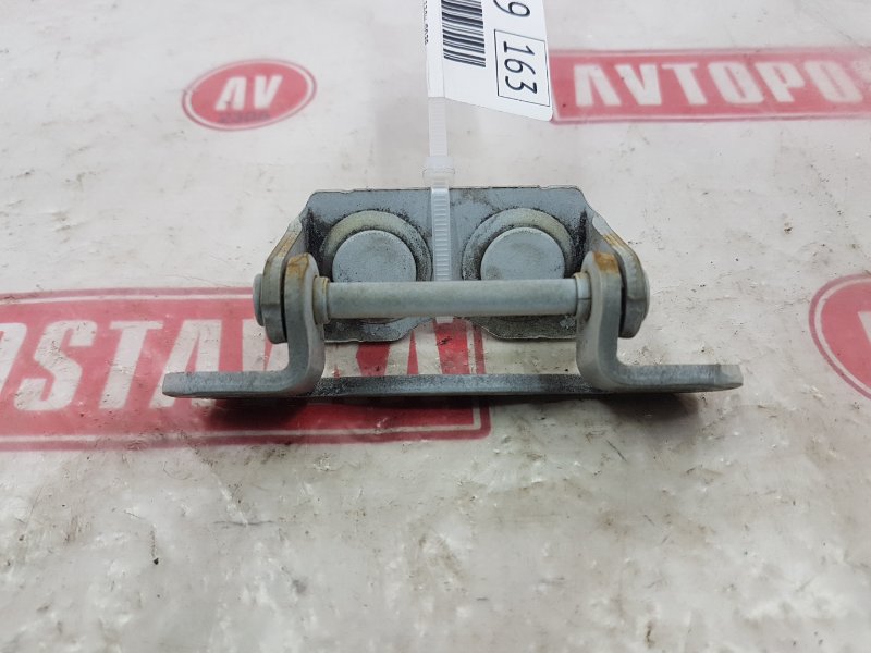 Петля двери багажника, 400 рублей, Красноярск